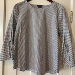Lightweight classic striped top